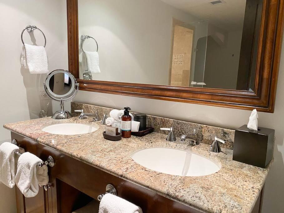 Luxury Auberge Madeline Residence Building Telluride Exterior photo